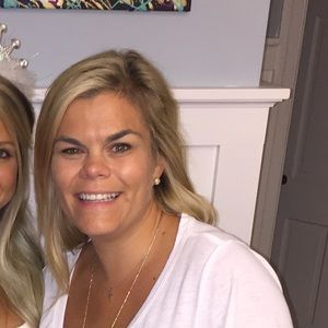 Meet your Posher, Tracey ray